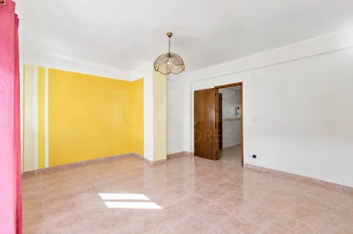 Apartamento T3 com suite e arrecadação em prédio com elevador