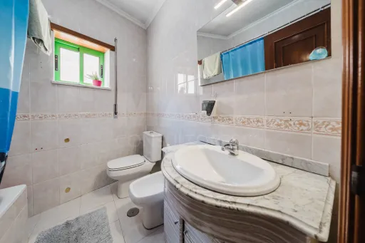Apartamento T3 c/ terraço privado