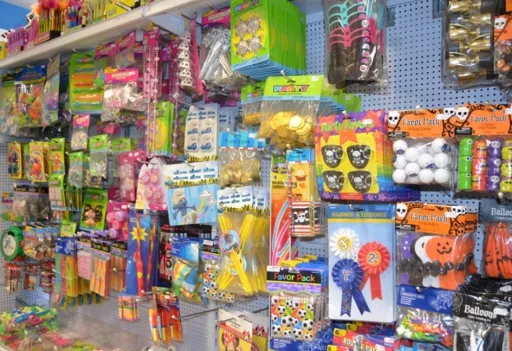 Trespasse de loja de comércio de artigos para festas e eventos