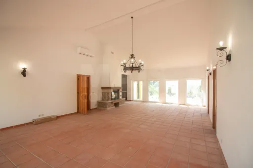 🏡 Quinta com Moradia T3 +1 em Aldeia Gavinha com Piscina