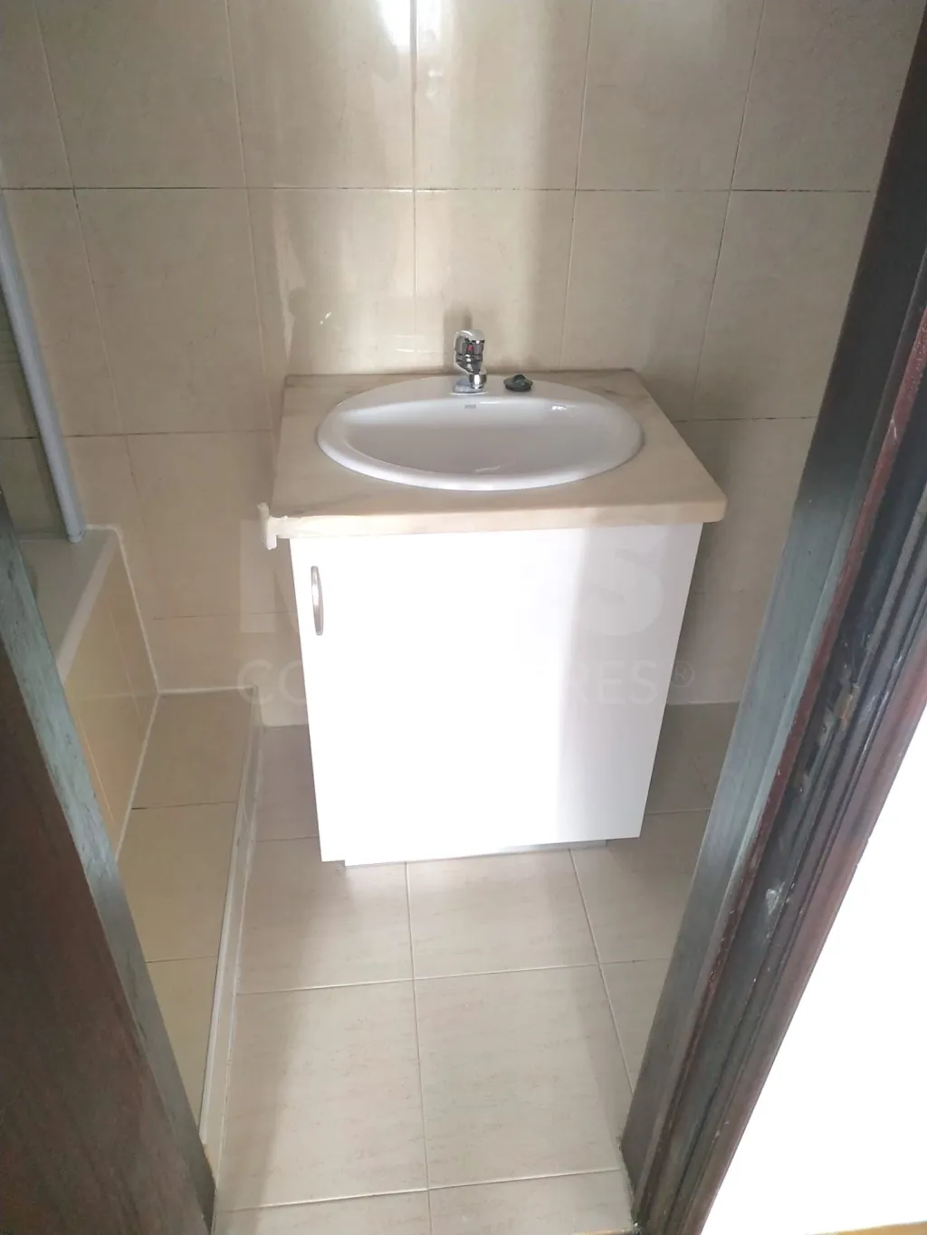 1-Bedroom Apartment with Balcony and Ocean View