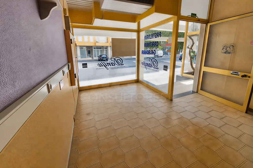 Um espaço. Diferentes caminhos. | 123 M² NO CENTRO DA BENEDITA