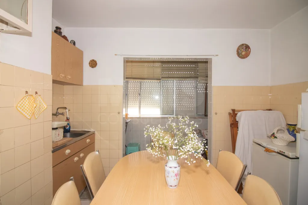 Apartamento T2 no Carregado
