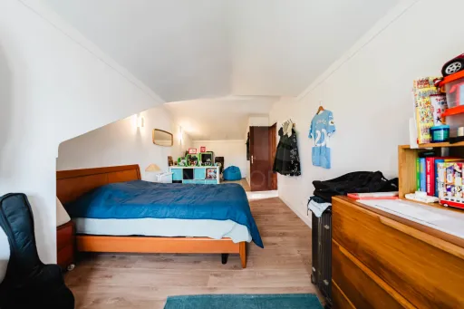 Moradia renovada no Moledo