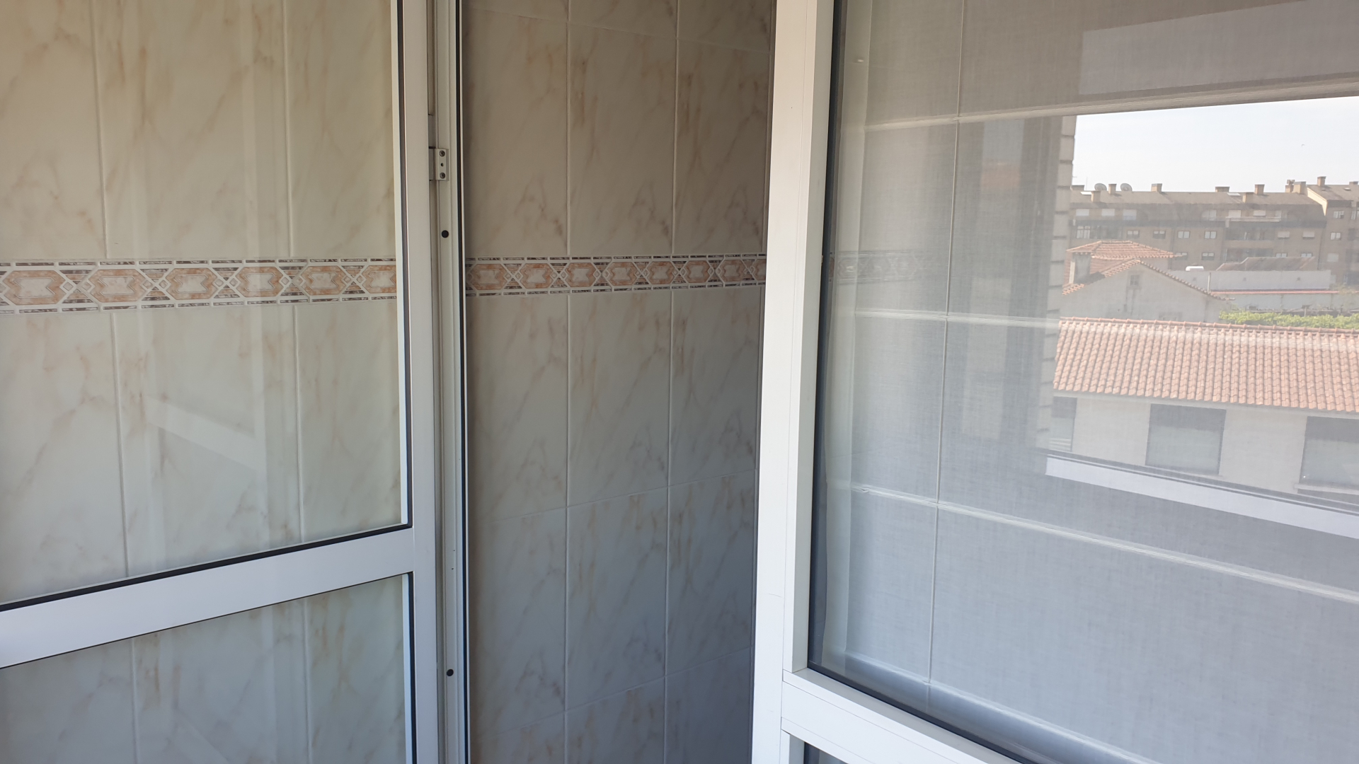 - Oportunidade Única em Arrifana-Apartamento T2 Mobilado