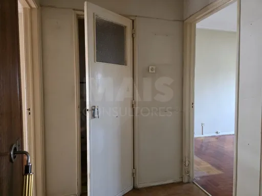 Apartamento T2 Benfica Lisboa