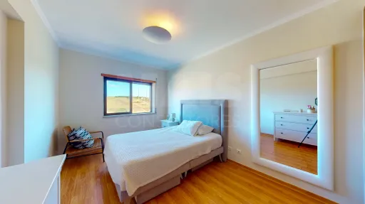 Apartamento T1 com elevador - Monte Abraão