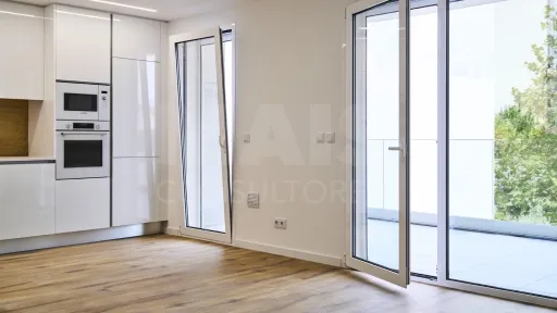 2-bedroom apartment in Nazaré with 2 parking spaces