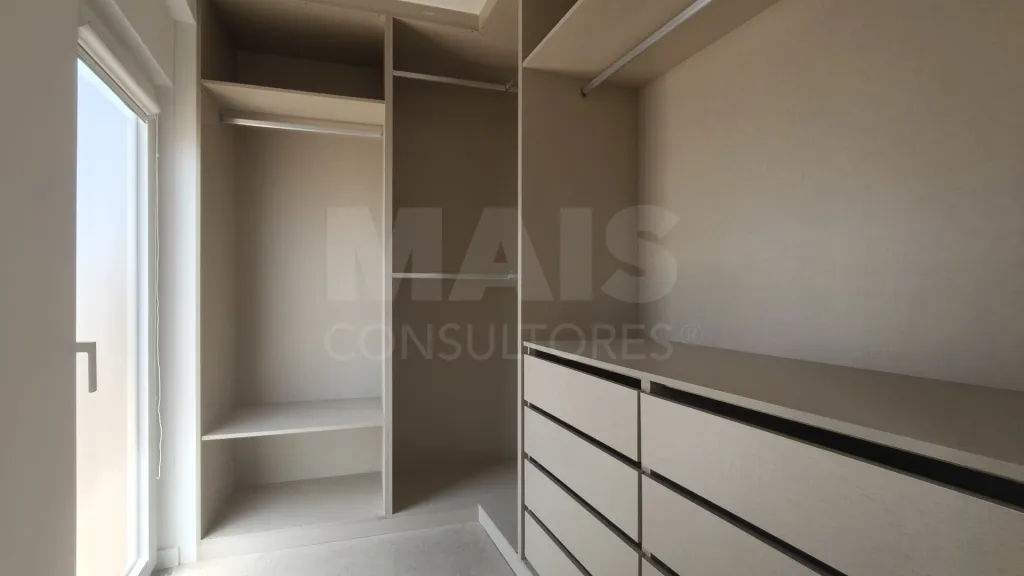 Single-Story 2-Bedroom + 1 House with Pool, Outbuilding, and 3,476 m² Lot | Comfort, Privacy, and Quality of Life