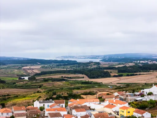 Moinho com vista para a Lagoa de Óbidos