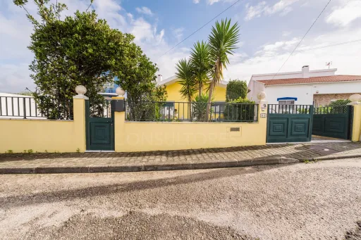 🏡 Detached House T3 + Annex T1 in Casais de Mestre Mendo - 10 min from Baleal