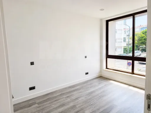 Fully Renovated 1-Bedroom Apartment, Brand New | Fully Equipped Kitchen | Air Conditioning | Agualva