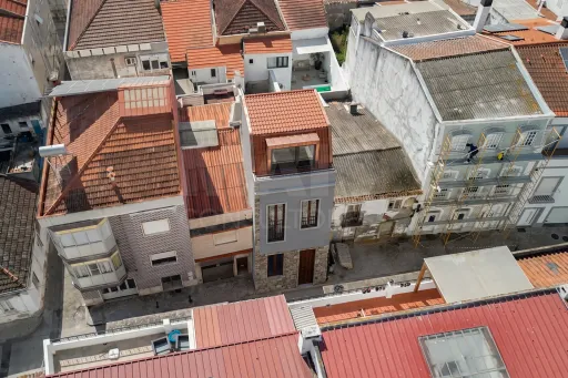 Moradia para reabilitação em Alhandra