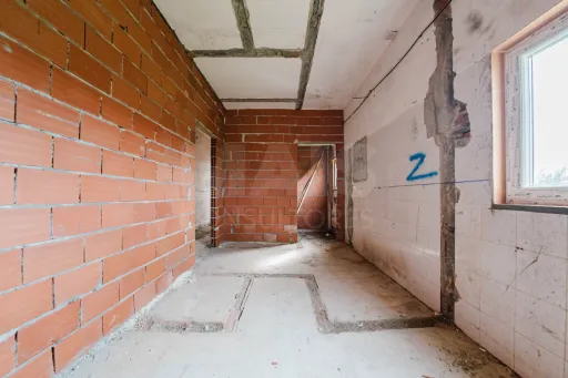 Unidade com Licença Industrial + Projeto Prévio para Hospedagem | 5.390 m² | Ferrel