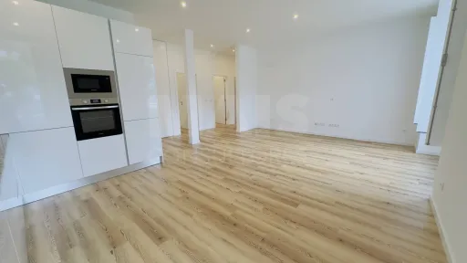 Apartamento T3 Totalmente Remodelado | Centro da Lourinhã | Modernidade, Conforto e Elegância