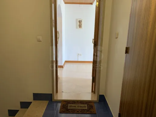 Apartamento T2 em Vale de Santarém