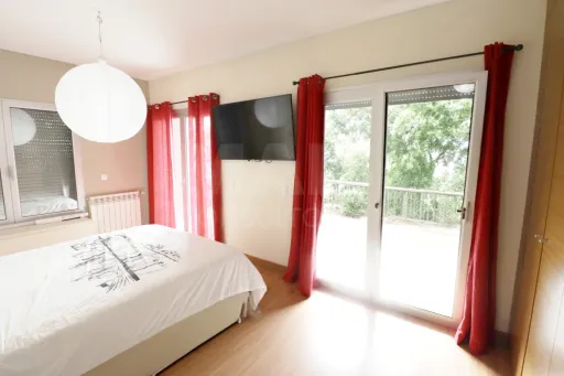 T3 150m2 na Quinta das Oliveiras com varanda de 60m2