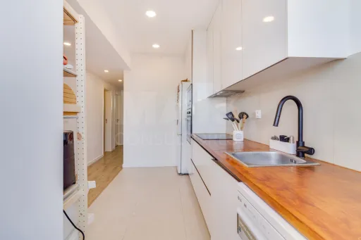 Apartamento T2 no Centro Histórico de Almada, junto à Casa da Cerca