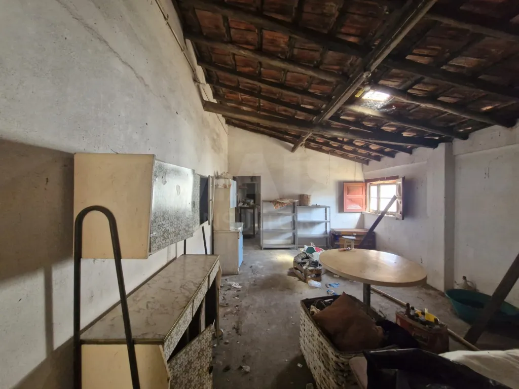 Quinta/Prédio Misto em Foros de Salvaterra – Excelente Oportunidade de Investimento
