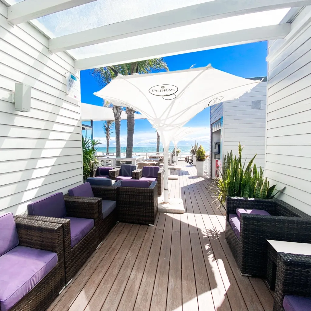 Restaurante de praia e concessão completa - Meia Praia - Lagos