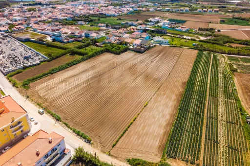 Terreno para Construção em Atouguia da Baleia