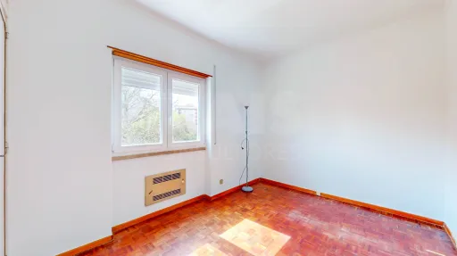 Apartamento T3 Remodelado no Centro de Oeiras | Elevador | 105 m² | Excelente Oportunidade