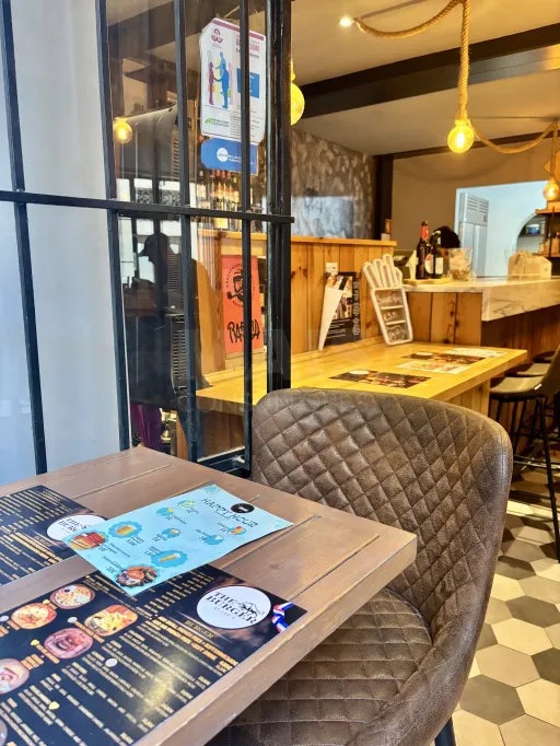 Trespasse de Restaurante em Santos-o-Velho - Lisboa