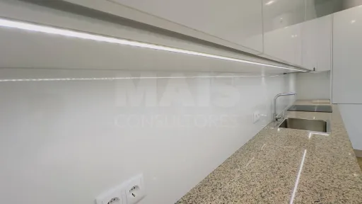 Apartamento T3 Totalmente Remodelado | Centro da Lourinhã | Modernidade, Conforto e Elegância