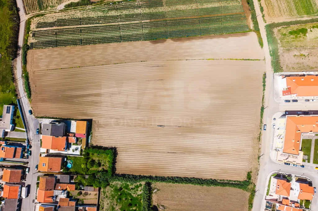 Terreno para Construção em Atouguia da Baleia