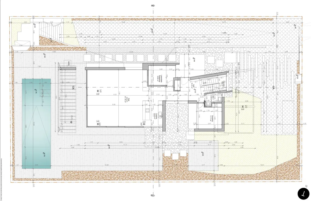 Lote de terreno urbano com 912m2 com projeto para construção de moradia unifamiliar T4 de 390m2 com piscina e vista mar.