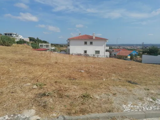 Terreno para Construção em Alenquer – Urbanização das Fontaínhas