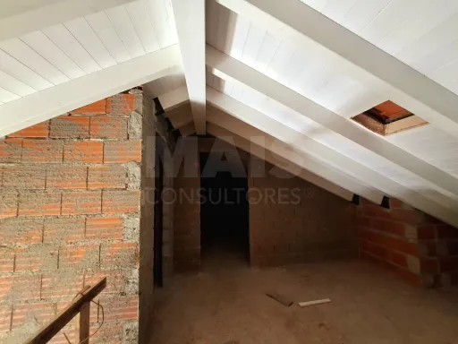 Quinta T4 com 9 mil m2 em Santiago do Cacém, Cercal do Alentejo
