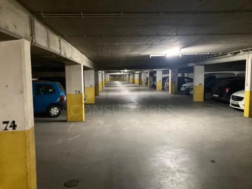 Garagem no Monte da Caparica com 12,50 m²