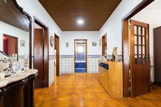 Moradia Térrea V3 com terreno urbano de 3780m2 no Alentejo