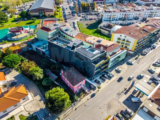 Prestigioso apartamento T2 com Piscina Privada e Jacuzzi