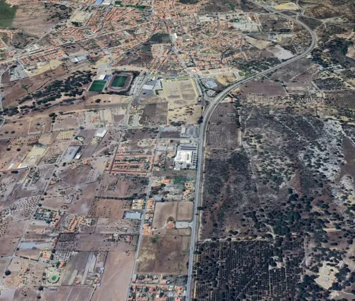 Excelente Oportunidade de Investimento em Grândola: Terreno com 26.215 m² e Acesso Direto ao IC1