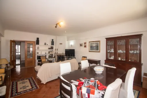 4 bedroom apartment in Carregado