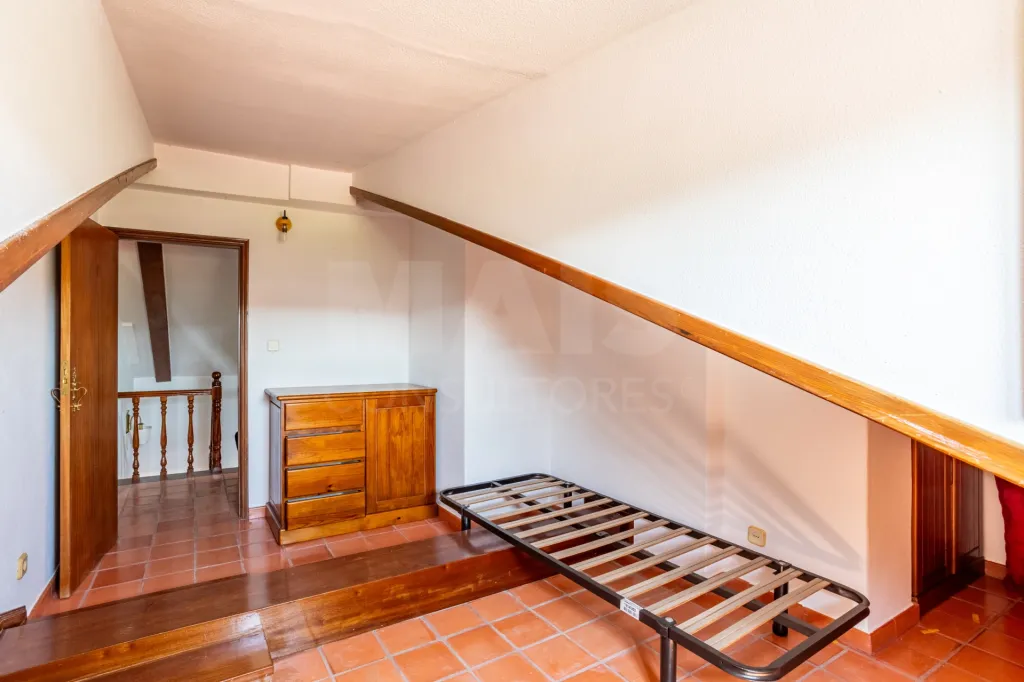 Apartamento T3 em Condomínio Fechado a 5min da Praia