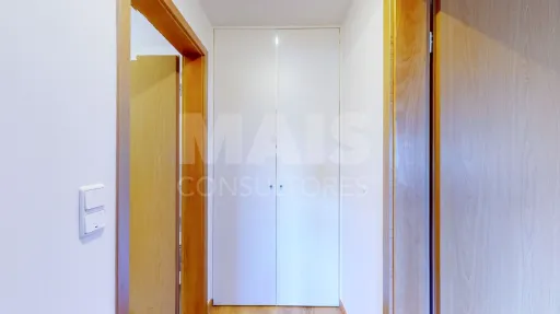 Apartamento T1 nas Laranjeiras - Lisboa