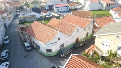Moradia  com PIP Aprovado |  a 2 min das Praias da Lourinhã