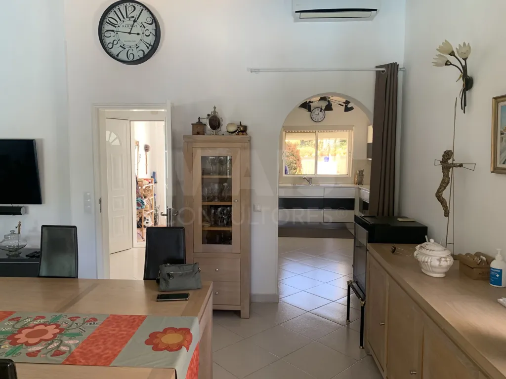 Moradia V3 em Albufeira com piscina