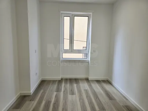 Modern T2+1 in the Heart of Nazaré - Space, Comfort and the Beach just a few minutes away
