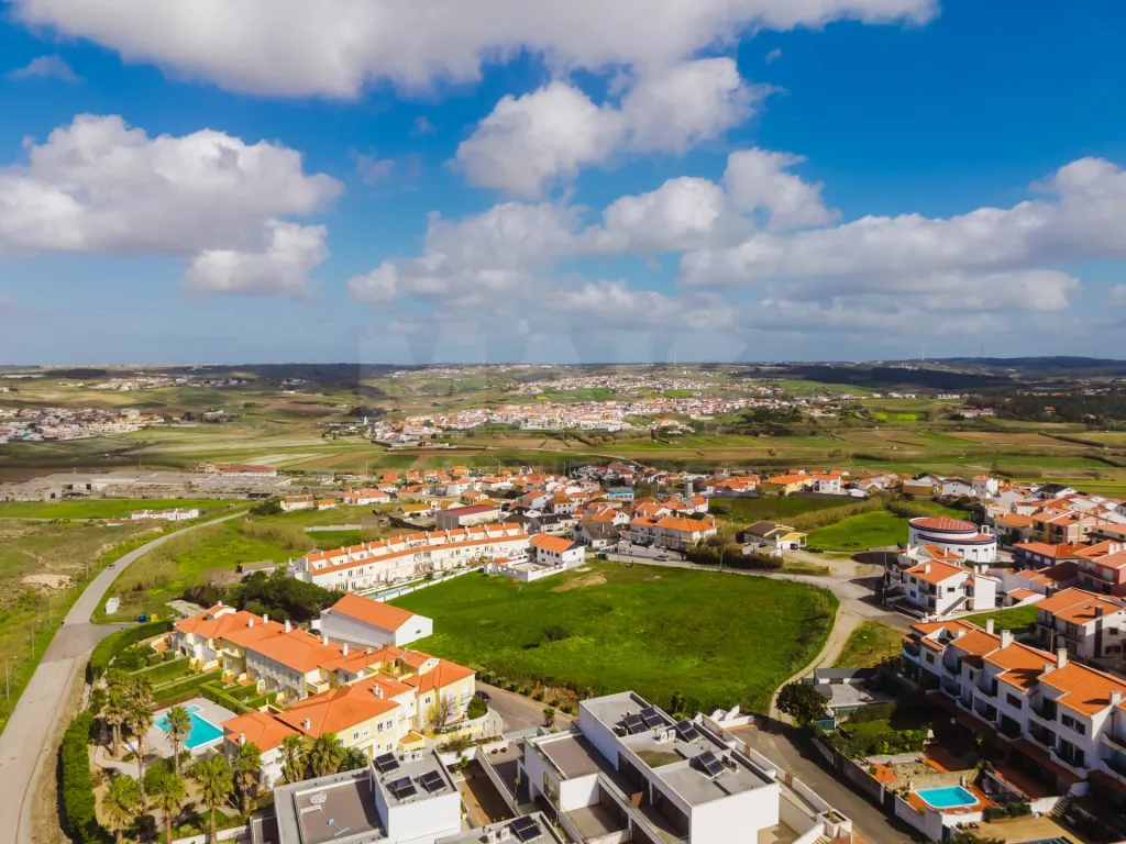 Moradia T3 em Construção com Vista Mar – Areia Branca, Lourinhã