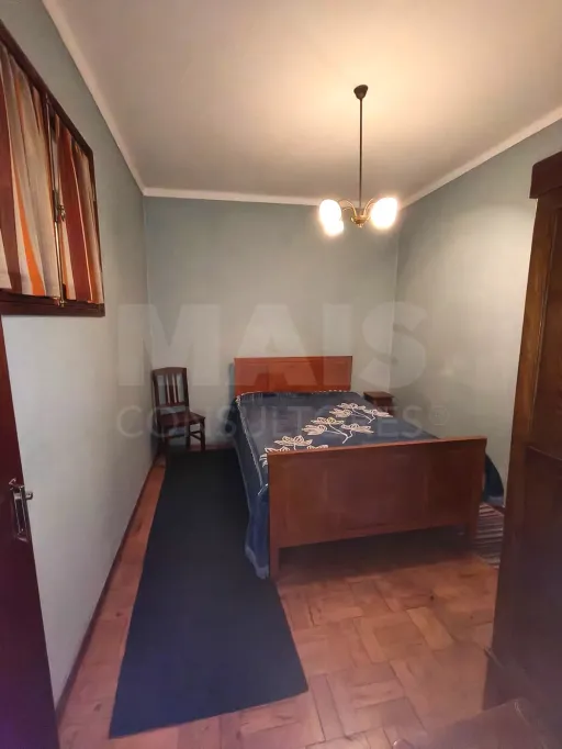 Apartamento T2 em Amiais de Baixo
