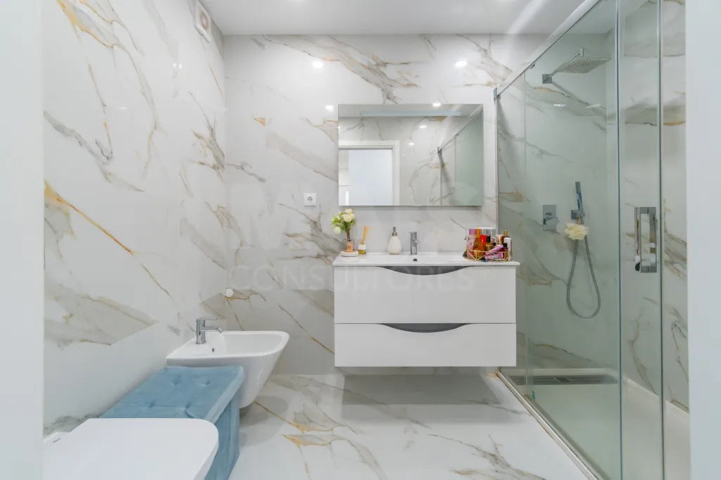 T4 Duplex com Vista Panorâmica sobre o Rio Tejo e Lisboa | Montijo