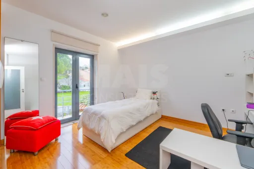 Moradia T3 com vista rio em Vila Franca de Xira