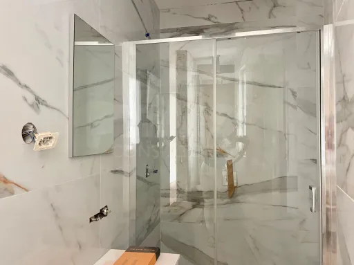 Modern 2-Bedroom Apartment in a Prime Location