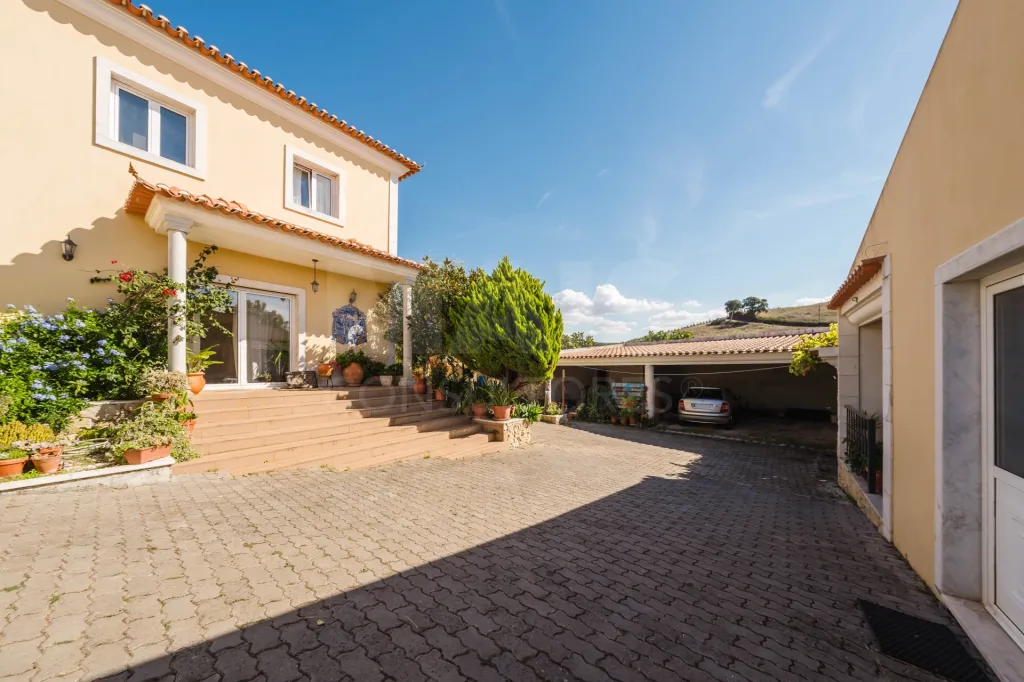 4 bedroom house with outdoor space, Sobrena, Cadaval