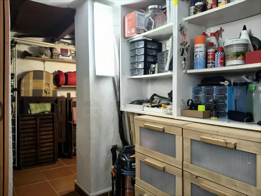 Moradia T4+2 c/ Churrasqueira, Logradouro & Parqueamento !