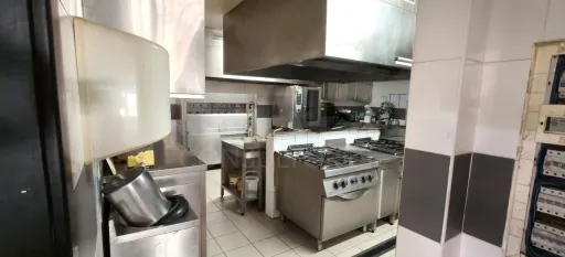 Restaurante em Funcionamento – Samora Correia